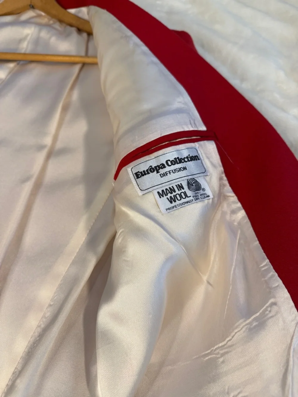 Vintage Europa Collection Diffusion Red 100% Wool Blazer / Suit Jacket 40/42